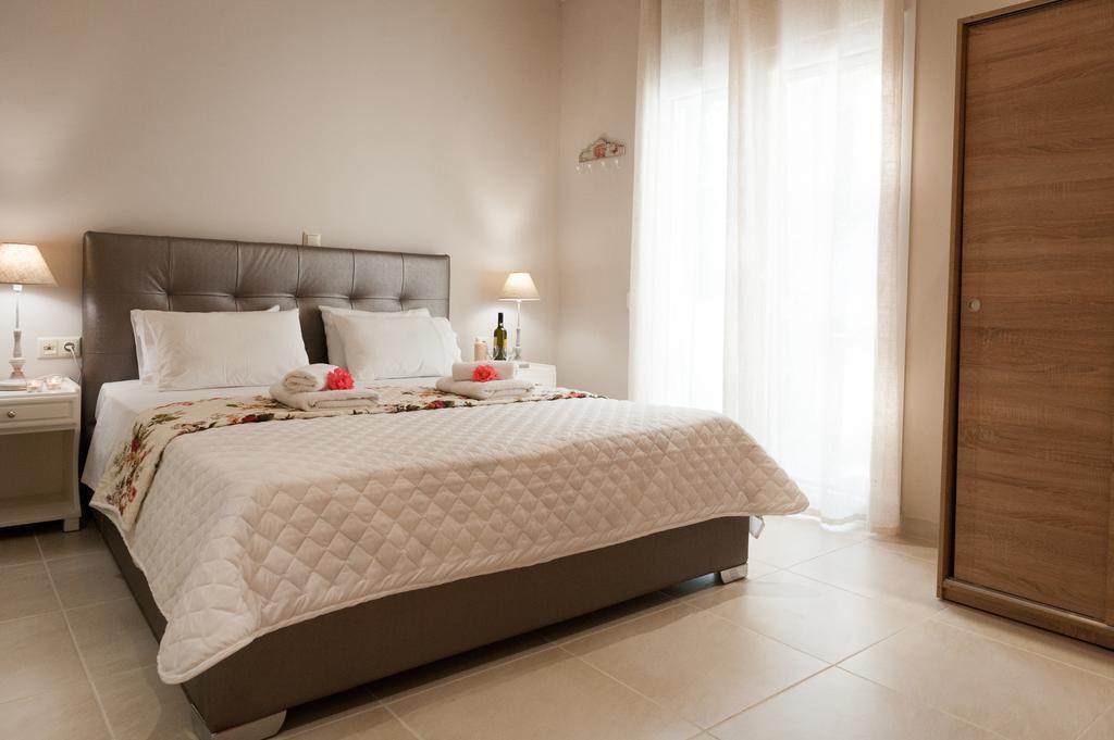 Villa Athanasia Limenas  Room photo